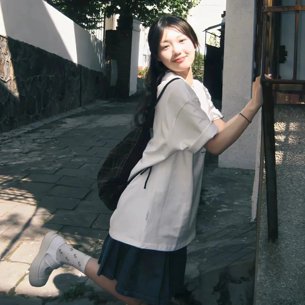 九尾藏不住